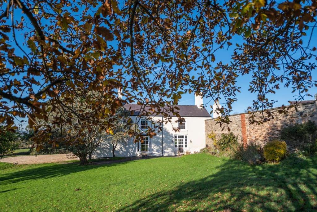 Georgian Country House -Panoramic Views -Sleeps 12 루틴 외부 사진